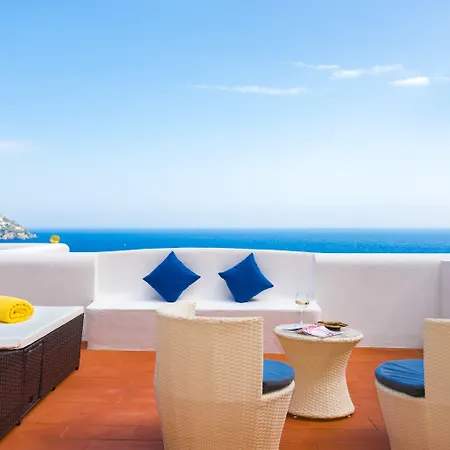 La Casa Di Peppe ベッド・アンド・ブレックファスト 4*