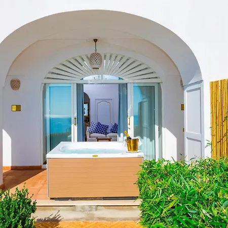 La Casa Di Peppe Guest House&villa