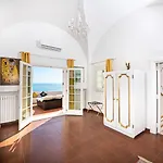 La Casa Di Peppe & 4*