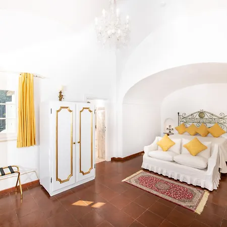 Bed & Breakfast La Casa Di Peppe 4*