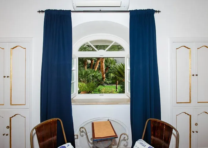 La Casa Di Peppe Bed & Breakfast 4*